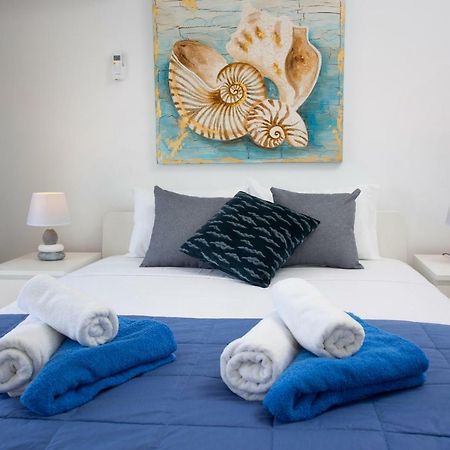 White Arches Apt #1 By Trulycyprus Limassol Ngoại thất bức ảnh